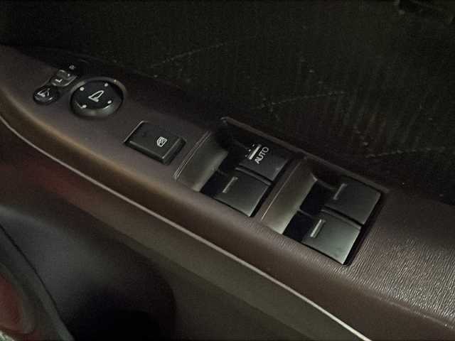 ホンダ Ｎ ＯＮＥ プレミアム Lパッケージ 新潟県 2013(平25)年 5.5万km ミラノレッド 社外SDナビ/フルセグＴＶ・Bluetooth接続・CD/ＤＶＤ再生/バックカメラ/純正フロアマット/純正ＡＷ/ウインカーミラー/プッシュスタート