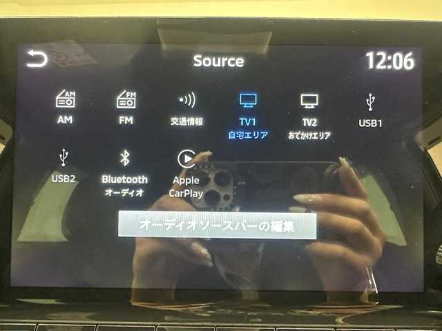 三菱 アウトランダー ＰＨＥＶ P 兵庫県 2022(令4)年 2.9万km ブラックダイヤモンド ・前後ドライブレコーダー/・純正メモリナビ/（USB/Bluetooth/フルセグ/Ａａｐｐｌｅ　ｃａｒ　ｐｌａｙ）　/・BOSEサウンド/・純正DA/・ワイヤレス充電/・マイパイロット/・アラウンドビュー/・コーナーセンサー/・ステアリングヒーター/・ルーフレール/・スライディングガラスルーフ/・パドルシフト/・レザーシート/・パワーシート/・シートヒーター　/・パワーバックドア/・ビルトインETC２．０/・BSM/・PCS/・ACC/・LKA/・HUD/・純正フロアマット/・純正ドアバイザー/・ＬＥＤヘッドライト/・オートビーム/・４ＷＤ/・純正20インチAW