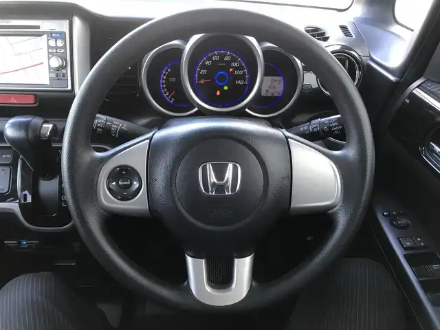 ホンダ Ｎ ＢＯＸ カスタム G Lパッケージ 栃木県 2013(平25)年 10.1万km プレミアムホワイトパール (株)IDOMが運営する【じしゃロン小山店】の自社ローン対象車両になります。こちらは現金ご利用時の価格です。/自社ローンご希望の方は別途その旨お申付け下さい。//禁煙車/純正ワンセグナビ/（CD/DVD/AM/FMラジオ）/スマートキー/プッシュスタート/バックカメラ/ＥＴＣ/ドライブレコーダー/片側パワースライドドア/チップアップシート/アイドリングストップ/ステアリングリモコン/電動格納ドアミラー/パワーウインドウ/オートライト