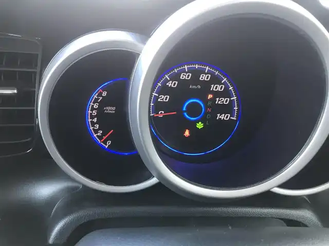 ホンダ Ｎ ＢＯＸ カスタム G Lパッケージ 栃木県 2013(平25)年 10.1万km プレミアムホワイトパール (株)IDOMが運営する【じしゃロン小山店】の自社ローン対象車両になります。こちらは現金ご利用時の価格です。/自社ローンご希望の方は別途その旨お申付け下さい。//禁煙車/純正ワンセグナビ/（CD/DVD/AM/FMラジオ）/スマートキー/プッシュスタート/バックカメラ/ＥＴＣ/ドライブレコーダー/片側パワースライドドア/チップアップシート/アイドリングストップ/ステアリングリモコン/電動格納ドアミラー/パワーウインドウ/オートライト