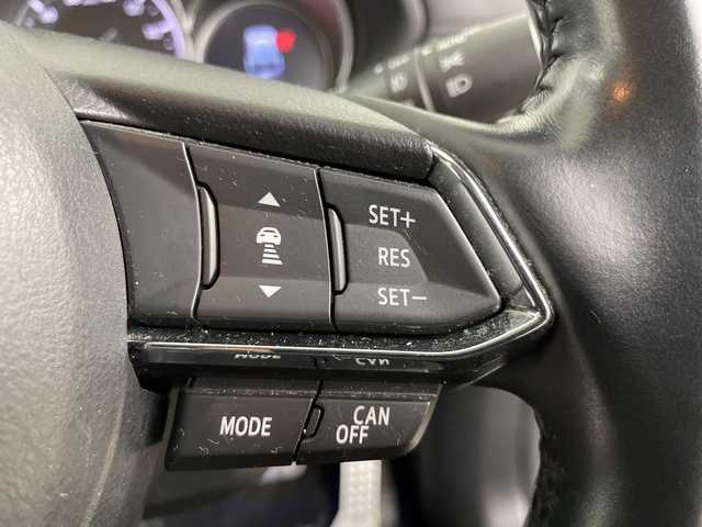 マツダ ＣＸ－５ XD プロアクティブ 道央・札幌 2017(平29)年 6.3万km スノーフレイクホワイトパールマイカ ・4WD/ディーゼルターボ/・i-ActiveSense/・メーカー純正SDナビ/・BT/DVD/CD/SD/フルセグTV/・USB/AUX/・バック/サイドカメラ/・パワーバックドア/・レーダークルーズコントロール/・LEDオートライト/・フォグランプ/・D席メモリーパワーシート/・シートヒーター/・ステアリングヒーター/・ヘッドアップディスプレイ/・ブラインドスポットモニター/・純正17インチAW/・ETC2.0