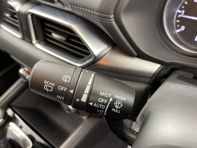 マツダ ＣＸ－５ XD プロアクティブ 道央・札幌 2017(平29)年 6.3万km スノーフレイクホワイトパールマイカ ・4WD/ディーゼルターボ/・i-ActiveSense/・メーカー純正SDナビ/・BT/DVD/CD/SD/フルセグTV/・USB/AUX/・バック/サイドカメラ/・パワーバックドア/・レーダークルーズコントロール/・LEDオートライト/・フォグランプ/・D席メモリーパワーシート/・シートヒーター/・ステアリングヒーター/・ヘッドアップディスプレイ/・ブラインドスポットモニター/・純正17インチAW/・ETC2.0