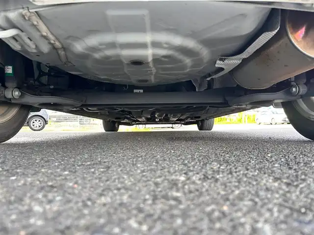 日産 ノート e－パワー X Bアロー 宮城県 2018(平30)年 5.8万km ブリリアントホワイトパール/スーパーブラック 2トーン インテリジェントアラウンドビューモニターセット/・踏み間違い衝突防止アシスト/・フロント/バックソナー/・インテリジェントアラウンドビューモニター/・スマートルームミラー/・ドアミラーヒーター/＝＝＝/インテリジェントエマージェンシーブレーキ/車線逸脱警報/車線逸脱防止支援システム/インテリジェントクルーズコントロール/社外ナビ/・Bluetooth/・CD/DVD/・フルセグTV/ETC/ドライブレコーダー/ハイビームアシスト/オートライト/スマートキー＆プッシュスタート/電動格納ミラー/純正15インチAW/Wエアバッグ