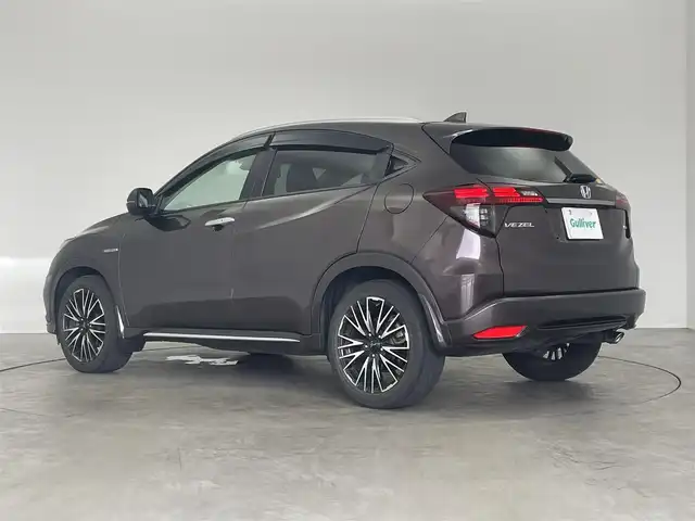 ホンダ ヴェゼル ハイブリッド Z ホンダセンシング 埼玉県 2018(平30)年 4万km オーロラアメジストメタリック 純正8インチインターナビ/ CD DVD フルセグTV Bluetooth/バックカメラ/ホンダセンシング/レーダークルーズコントロール/レーンキープアシスト/先行車発進お知らせ機能/標識認識機能/リアクティブフォースペダル/ハーフレザーシート/シートヒーター/ブレーキホールド/パドルシフト/ステアリングリモコン/LEDオートライト/スマートキー/ETC