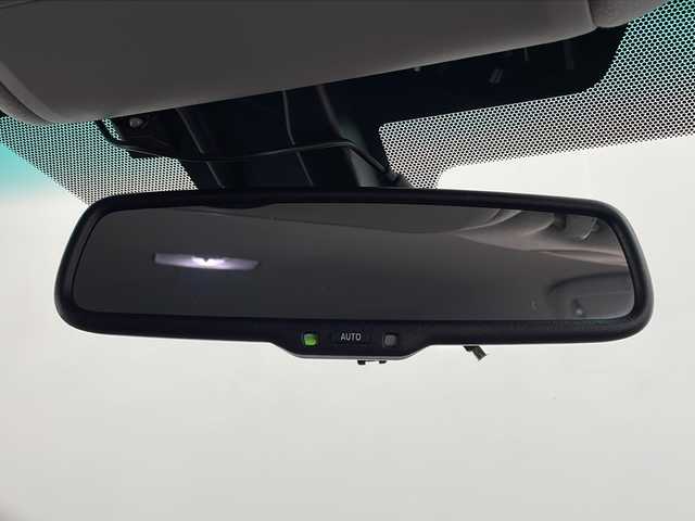 トヨタ ＳＡＩ G 鹿児島県 2015(平27)年 6万km ホワイトパールクリスタルシャイン 純正メーカーHDDナビ/Bluetooth DVD再生可/フロント＆サイドカメラ/バックカメラ/フルセグTV/純正ビルトインETC/LEDヘッドライト/フォグライト /オートライトコントロール/前席パワーシート/運転席メモリシート /クルーズコントロール/純正18インチアルミホイール/ウインカーミラー/ステアリングスイッチ/純正フロアマット/ドアバイザー/スマートキー/エンジンプッシュスタート/保証書/取扱説明書