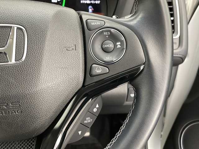 ホンダ ヴェゼル ハイブリッド Z ホンダセンシング 長野県 2020(令2)年 5万km プラチナホワイトパール 4WD/純正インターナビ&ワンセグTV&CD&USB&BT/ホンダセンシング/アダプティブクルーズコントロール/レーンキープアシスト/車線逸脱警報/衝突軽減ブレーキ/先行車発進告知/標識認識表示/ハーフレザーシート/前席シートヒーター/ステアリングスイッチ/パドルシフト/バックカメラ/ビルトインETC/LEDヘッドライト/オートライト/フロントフォグランプ/電動格納ミラー/ウィンカーミラー/ドアミラーヒーター/電動ホールド/ブレーキホールド/純正17インチAW装着/純正フロアマット/プッシュスタート/スマートキー