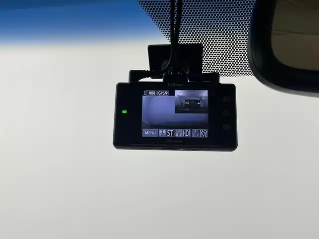 トヨタ クラウン ハイブリッド ロイヤルサルーン 埼玉県 2014(平26)年 7.8万km プレシャスシルバー 純正ナビ/(Bluetooth/USB/CD/DVD/AM/FM)/地デジワンセグ/バックカメラ/前後ドライブレコーダー/クルーズコントロール/前席シートヒーター/前席パワーシート/ステアリングリモコン/ウィンカーミラー/電動格納ミラー/フロントフォグランプ/純正フロアマット/純正ドアバイザー/純正16インチアルミホイール