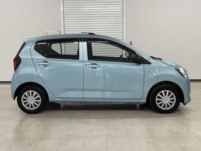 ダイハツ ミラ イース L SAⅢ 熊本県 2020(令2)年 2.5万km スカイブルーメタリック 純正メモリナビ（ＣＤ/ＢＴ/フルセグ/ラジオ）/バックカメラ/衝突回避支援ブレーキ/衝突警報機能/車線逸脱警報機能/誤発進抑制制御機能/先行車発進お知らせ機能/オートハイビーム/前後コーナーセンサー/パワーウインドウ（前後席）/ABS/SRSエアバック（運転席・助手席）