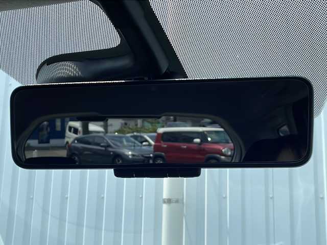 日産 ノート e－パワー X 三重県 2016(平28)年 5.9万km ブリリアントシルバー 純正ナビ/全周囲カメラ/純正デジタルインナーミラー/純正ドライブレコーダー/社外ETC/衝突軽減ブレーキ/車線抑制/ステアリングリモコン/前後コーナーセンサー/電動格納ミラー/LEDヘッドライト/オートライト/社外アルミホイール/禁煙車