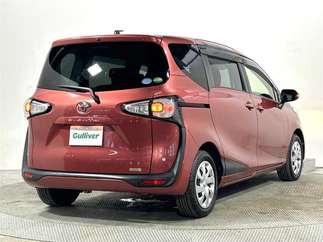 トヨタ シエンタ G 大阪府 2016(平28)年 5.3万km レッドマイカM 純正ナビ(地デジ/CD再生/Bluetooth) バックカメラ ETC 両側パワースライドドア 衝突軽減 トヨタセーフティセンス シートヒーター スマートキー プッシュスタート ドラレコ