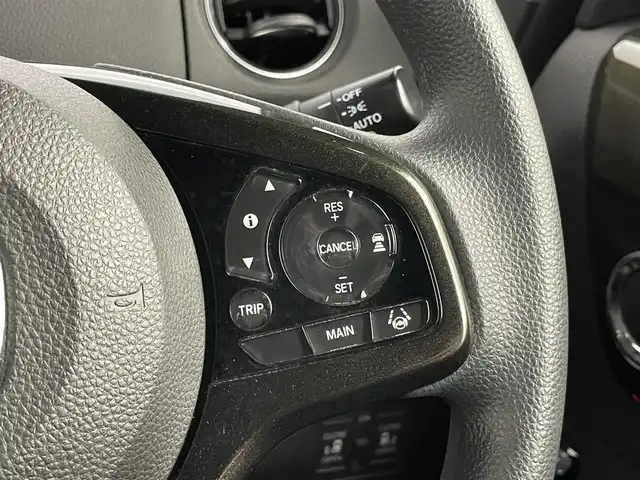 ホンダ Ｎ ＢＯＸ カスタム G L ホンダセンシング 埼玉県 2019(平31)年 3.4万km プラチナホワイトパール 純正ナビ　バックカメラ　ビルトインＥＴＣ　前後ドライブレコーダー　ホンダセンシング　アダプティブクルーズコントロール　純正アルミホイール　スマートキー　オートライト　ＬＥＤヘッドライト　地デジフルセグ