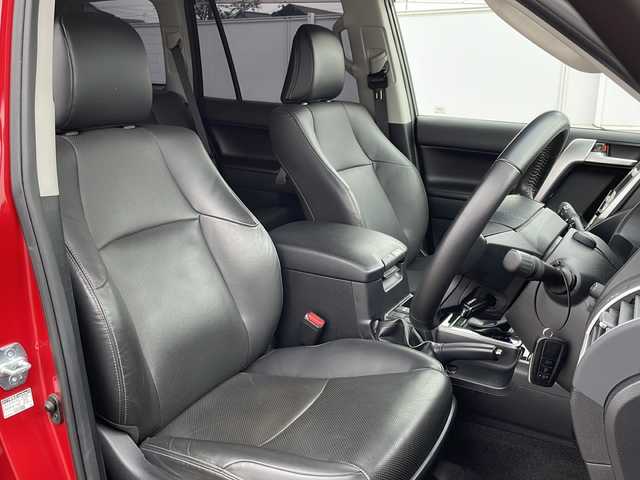トヨタ ランドクルーザー プラド TX Lパッケージ ブラックED 岩手県 2020(令2)年 3.9万km レッドマイカメタリック サンルーフ　純正９型ナビ　Ｂｌｕｅｔｏｏｔｈ　ＤＶＤ再生　フルセグ　バックカメラ　電動本革シート　エアシート　シートヒーター　純正１８ＡＷ　ＬＥＤオートライト　ハイビームアシスト　前後センサー　ＥＴＣ