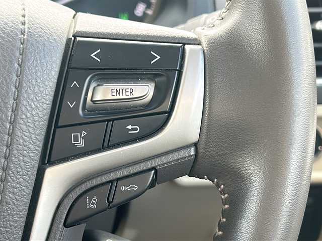 トヨタ ランドクルーザー プラド TX Lパッケージ 三重県 2018(平30)年 6万km ホワイトパールクリスタルシャイン 社外ナビ /サンルーフ /バックカメラ /ETC2.0 /前後コーナーセンサー /本革シート /前席パワーシート /前席シートエアコン /クルーズコントロール /衝突軽減ブレーキ/LEDヘッドライト /オートハイビーム /オートライト/革巻きステアリング /ステアリングスイッチ/電動格納ミラー/禁煙車