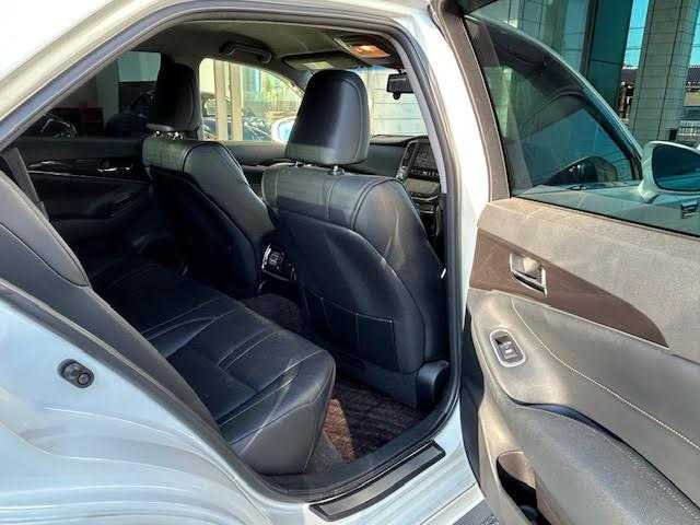 トヨタ クラウン アスリート S 埼玉県 2015(平27)年 8.2万km ホワイトパールクリスタルシャイン シートヒーター/エアシート/バックカメラ/デジタルインナーミラー/パワーシート/クルーズコントロール/Bluetooth/MT付AT/社外フルエアロ/純正アルミホイール/ドライブレコーダー/LEDヘッドライト/エスペリアダウンサス