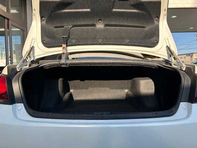 トヨタ クラウン アスリート S 埼玉県 2015(平27)年 8.2万km ホワイトパールクリスタルシャイン シートヒーター/エアシート/バックカメラ/デジタルインナーミラー/パワーシート/クルーズコントロール/Bluetooth/MT付AT/社外フルエアロ/純正アルミホイール/ドライブレコーダー/LEDヘッドライト/エスペリアダウンサス