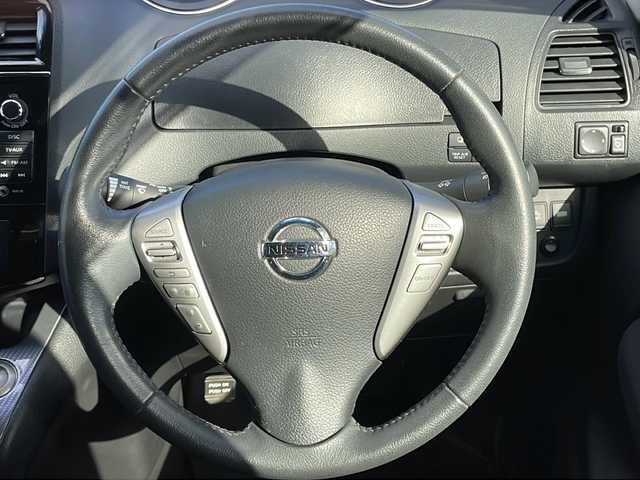 日産 セレナ ライダー B ZZ S HV 茨城県 2014(平26)年 5.3万km ダイヤモンドブラック ワンオーナー/純正ナビ/　　【フルセグTV/BT・DVD/CD】/アラウンドビューモニター/両側パワースライドドア/横滑り防止装置/レーンキープアシスト/ふらつき検知装置/クルーズコントロール/純正16インチアルミホイール/LEDオートライト/純正フロアマット/記録簿/プッシュスタート/保証書/取扱説明書