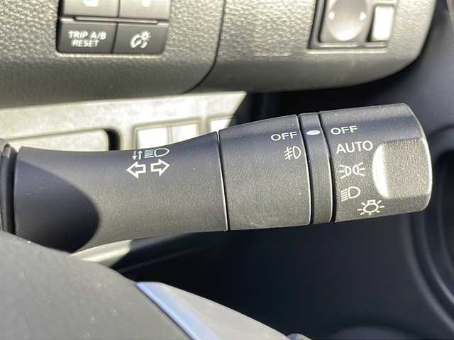 日産 セレナ ライダー B ZZ S HV 茨城県 2014(平26)年 5.3万km ダイヤモンドブラック ワンオーナー/純正ナビ/　　【フルセグTV/BT・DVD/CD】/アラウンドビューモニター/両側パワースライドドア/横滑り防止装置/レーンキープアシスト/ふらつき検知装置/クルーズコントロール/純正16インチアルミホイール/LEDオートライト/純正フロアマット/記録簿/プッシュスタート/保証書/取扱説明書