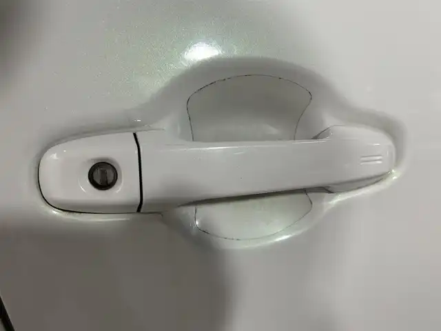 トヨタ アクア G G’s 大阪府 2014(平26)年 6万km ライムホワイトパールクリスタルシャイン 純正SDナビフルセグTV/DVD/CD/AM/FMBluetooth接続プッシュスタートスマートキーオートライトフォグランプバックカメラETCハーフレザーシート純正17インチAW電動格納ミラー