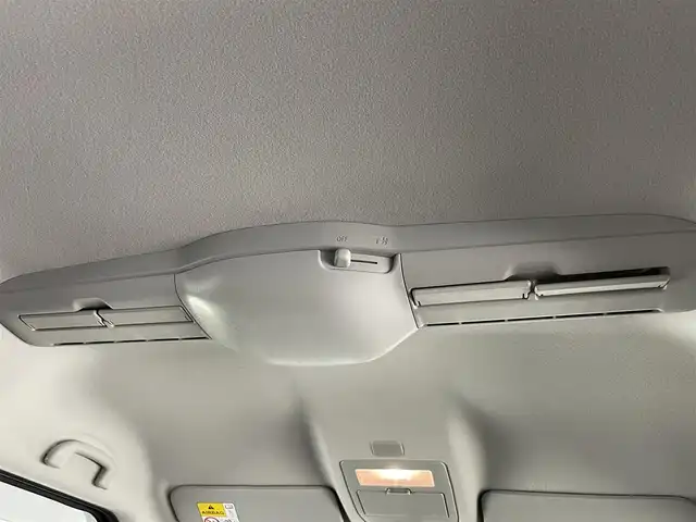 スズキ ソリオ バンディット HV MV 愛知県 2022(令4)年 1万km メロウディープレッドパール 純正９型ナビ　全方位カメラ　ＨＵＤ　両側パワスラ　禁煙　フルセグＴＶ　ＤＶＤ　追従クルコン　ＵＳＢ　シートヒーター　デュアルカメラブレーキサポート　ＥＴＣ　ＬＥＤオートライト　フォグ　リヤパーキングセンサー　純正マット　両側パワースライドドア　Bluetooth　衝突軽減　車線逸脱　スマートキー　プッシュスタート　リヤサーキュレーター