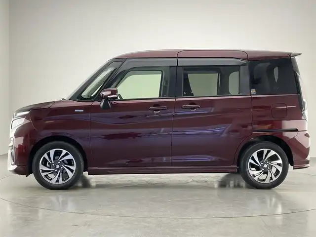 スズキ ソリオ バンディット HV MV 愛知県 2022(令4)年 1万km メロウディープレッドパール 純正９型ナビ　全方位カメラ　ＨＵＤ　両側パワスラ　禁煙　フルセグＴＶ　ＤＶＤ　追従クルコン　ＵＳＢ　シートヒーター　デュアルカメラブレーキサポート　ＥＴＣ　ＬＥＤオートライト　フォグ　リヤパーキングセンサー　純正マット　両側パワースライドドア　Bluetooth　衝突軽減　車線逸脱　スマートキー　プッシュスタート　リヤサーキュレーター