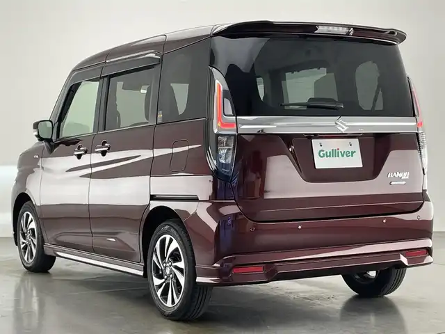 スズキ ソリオ バンディット HV MV 愛知県 2022(令4)年 1万km メロウディープレッドパール 純正９型ナビ　全方位カメラ　ＨＵＤ　両側パワスラ　禁煙　フルセグＴＶ　ＤＶＤ　追従クルコン　ＵＳＢ　シートヒーター　デュアルカメラブレーキサポート　ＥＴＣ　ＬＥＤオートライト　フォグ　リヤパーキングセンサー　純正マット　両側パワースライドドア　Bluetooth　衝突軽減　車線逸脱　スマートキー　プッシュスタート　リヤサーキュレーター