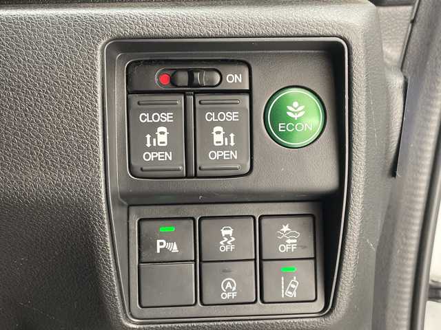 ホンダ オデッセイ アブソルート 20thアニバーサリー 愛知県 2015(平27)年 5.2万km ホワイトオーキッドパール ホンダセンシング/純正8型ナビ/フリップダウンモニター/両側パワースライドドア/レーダークルーズコントロール/バックカメラ/コーナーセンサー/純正アルミホイール/ＥＴＣ/LEDヘッドライト/パドルシフト/レーンキープアシスト/衝突軽減システム/フルセグ/CD DVD/Bluetooth/ステアリングスイッチ/スマートキー/プッシュスタート