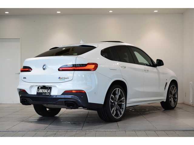 ＢＭＷ Ｘ４