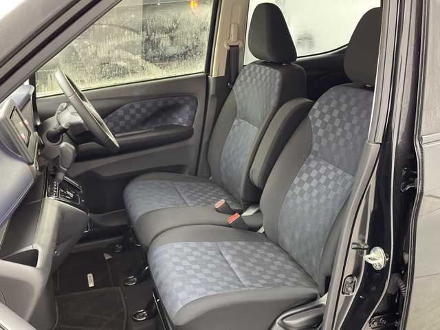 日産 デイズ ハイウェイスターX 茨城県 2022(令4)年 1.3万km ブラック 純正ナビ/(フルセグ/Bluetooth)/全方位カメラ/ドライブレコーダー/ＥＴＣ/本革巻きステアリング/純正LEDヘッドライト/フォグランプ/純正アルミホイール/車線逸脱防止支援システム/前方衝突予測警報/ふらつき警報/標識検知機能/先行車発進お知らせ/車線逸脱警報