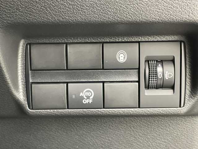 日産 デイズ ハイウェイスターX 茨城県 2022(令4)年 1.3万km ブラック 純正ナビ/(フルセグ/Bluetooth)/全方位カメラ/ドライブレコーダー/ＥＴＣ/本革巻きステアリング/純正LEDヘッドライト/フォグランプ/純正アルミホイール/車線逸脱防止支援システム/前方衝突予測警報/ふらつき警報/標識検知機能/先行車発進お知らせ/車線逸脱警報