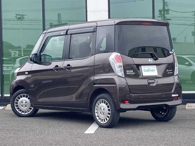 日産 デイズ ルークス ボレロ 福岡県 2019(平31)年 5.3万km アッシュブラウンM 【主要装備】/インテリキー　/プッシュスタート　/エマージェンシーブレーキ　/パワースライドドア　/純正メモリーナビ　/フルセグテレビ　/アラウンドビューモニター　/Ｂｌｕｅｔｏｏｔｈオーディオ　/アイドリングストップ　/レザーシート