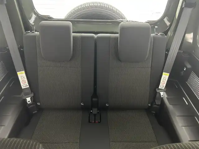 スズキ ジムニー XC 埼玉県 2021(令3)年 1.7万km ジャングルグリーン 純正８型ナビ　フルセグ　ＢＴ　ＤＶＤ　　クルーズコントロール　ＬＥＤヘッドライト　バックカメラ　ビルトインＥＴＣ　前席シートヒーター　オプショングリル　背面タイヤ　プッシュスタート　スペアキー