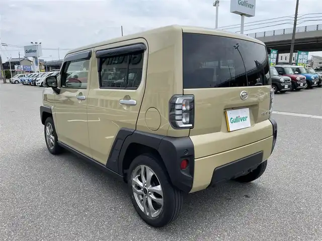 ダイハツ タフト X 石川県 2023(令5)年 2.5万km サンドベージュメタリック 社外メモリーナビ/フルセグTV/バックカメラ/ガラスルーフ/スマートキー/プッシュスタート/電動ミラー/ステアリングリモコン/社外アルミホイール/純正ホイール&スタッドレス/保証書