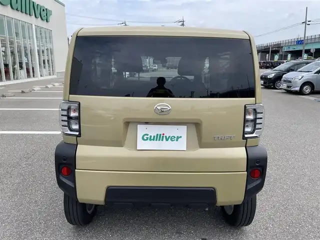 ダイハツ タフト X 石川県 2023(令5)年 2.5万km サンドベージュメタリック 社外メモリーナビ/フルセグTV/バックカメラ/ガラスルーフ/スマートキー/プッシュスタート/電動ミラー/ステアリングリモコン/社外アルミホイール/純正ホイール&スタッドレス/保証書
