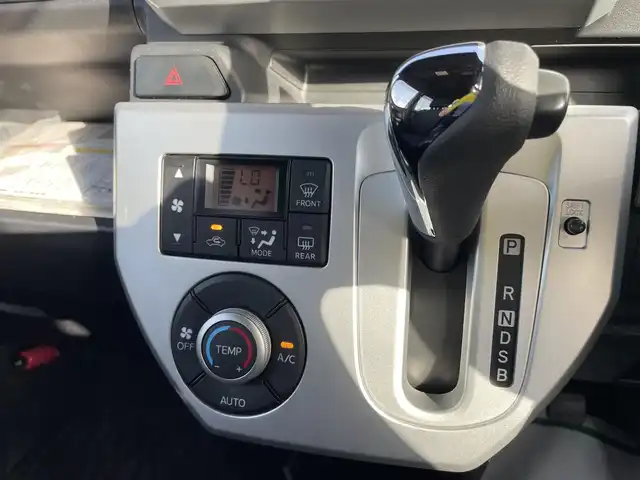 ダイハツ ウェイク X 石川県 2015(平27)年 5.4万km フェスタイエロー/パールホワイト2トーン 純正メモリーナビ/フルセグTV/バックカメラ/LEDヘッドライト/片側パワースライドドア/ETC/スマートキー/プッシュスタート/電動ミラー/ホワイトルーフ/保証書