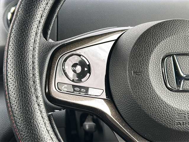 ホンダ Ｎ ＢＯＸ G L ターボ ホンダセンシング 千葉県 2020(令2)年 3.8万km プラチナホワイトパール ８インチナビVXU-207NBi　バックカメラ　レーダークルーズ　両側パワースライドドア　ＥＴＣ　レーンアシスト　シートヒーター　Ｂｔ　ドラレコ　フルセグ　１５インチＡＷ　ＬＥＤライト　オートライト