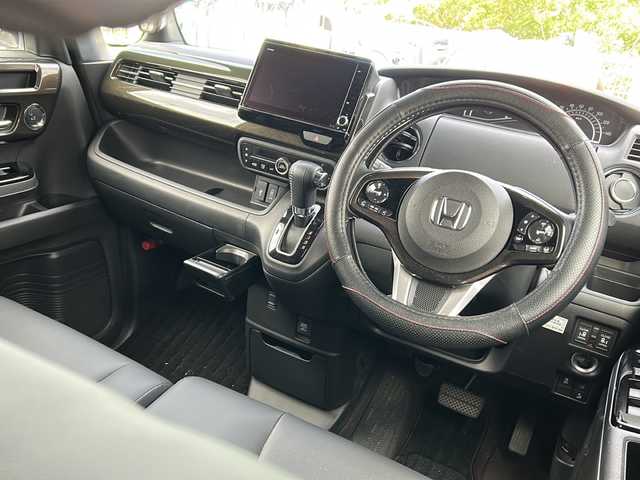 ホンダ Ｎ ＢＯＸ G L ターボ ホンダセンシング 千葉県 2020(令2)年 3.8万km プラチナホワイトパール ８インチナビVXU-207NBi　バックカメラ　レーダークルーズ　両側パワースライドドア　ＥＴＣ　レーンアシスト　シートヒーター　Ｂｔ　ドラレコ　フルセグ　１５インチＡＷ　ＬＥＤライト　オートライト