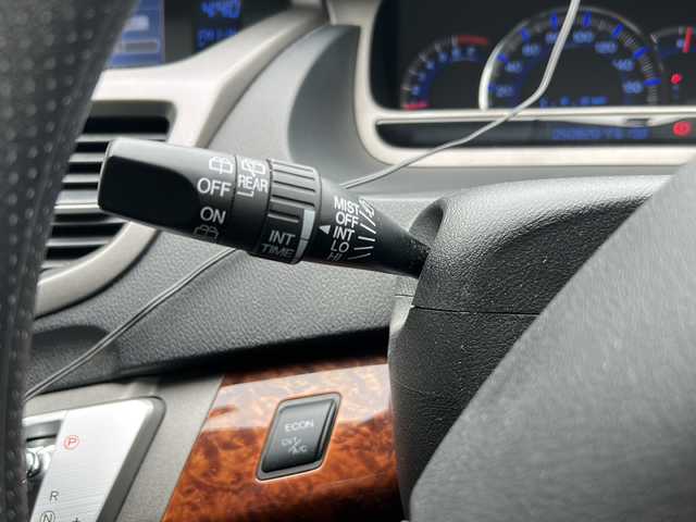 ホンダ オデッセイ アブソルートHDDナビスペシャル 大阪府 2008(平20)年 5.1万km アラバスターシルバーメタリック ワンオーナー/純正HDDナビ/・AM/FM/CD/DVD/・ワンセグテレビ/バックカメラ/ETC/コーナーセンサー/オートエアコン/リモコンキー/ステアリングリモコン/社外18インチアルミホイール/12V充電器/純正フロアマット/ドアバイザー/保証書/取扱説明書