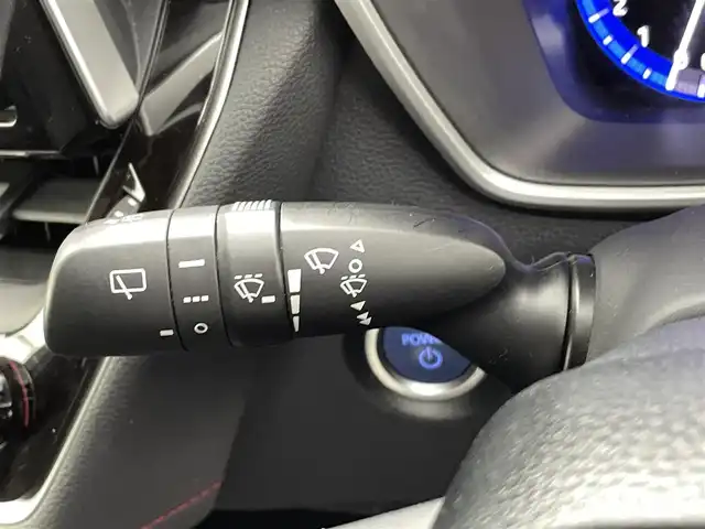 トヨタ カローラ スポーツ ハイブリッドG Z 熊本県 2018(平30)年 7万km アティチュードブラックマイカ 純正9インチナビNSZT-Y68T/(CD/DVD/AM/FM/USB/HDMI/BT)/バックカメラ/ビルトインETC/プリクラッシュセーフティ/レーンキープアシスト/クルーズコントロール追従あり/ブラインドスポットモニター/標識認識機能/電動パーキングブレーキ/前後コーナーセンサー/オートライト/オートマチックハイビーム/ヘッドライトレベライザー/スペアキー1本