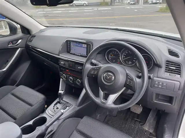 マツダ ＣＸ－５ 20S 道央・札幌 2013(平25)年 4.7万km クリスタルホワイトパールマイカ ワンオーナー/セーフティクルーズパッケージ/・リアビークルモニタリングシステム/・クルーズコントロール/・スマートシティブレーキサポート/・AT誤発進抑制制御/ディスチャージパッケージ/・ディスチャージヘッドランプ/・アダプティブフロントライティングシステム/・オートライトシステム/・レインセンサーワイパー/純正ナビ【CA9PA】/フルセグTV/CD/DVD/Bluetooth/USB/バックカメラ/純正17インチアルミホイール/スマートキー2本/純正エンジンスターター/ビルトインETC