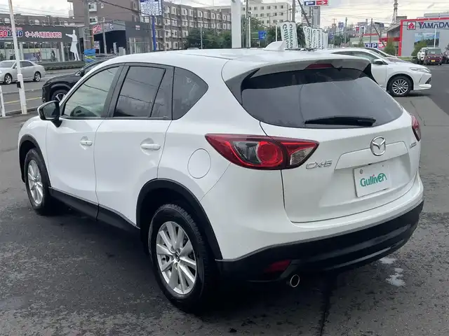 マツダ ＣＸ－５ 20S 道央・札幌 2013(平25)年 4.7万km クリスタルホワイトパールマイカ ワンオーナー/セーフティクルーズパッケージ/・リアビークルモニタリングシステム/・クルーズコントロール/・スマートシティブレーキサポート/・AT誤発進抑制制御/ディスチャージパッケージ/・ディスチャージヘッドランプ/・アダプティブフロントライティングシステム/・オートライトシステム/・レインセンサーワイパー/純正ナビ【CA9PA】/フルセグTV/CD/DVD/Bluetooth/USB/バックカメラ/純正17インチアルミホイール/スマートキー2本/純正エンジンスターター/ビルトインETC