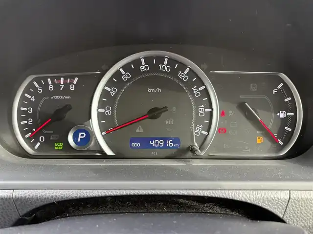 トヨタ ヴォクシー ZS 岩手県 2014(平26)年 4.1万km ブラッキッシュアゲハガラスフレーク 禁煙車/フリップダウンモニター/両側パワースライドドア/2列目サンシェード/純正ナビ/→フルセグTV/Bluetooth/CD/DVD/FM/AM/ステアリングスイッチ/オートライト/LEDヘッドライト/フォグライト/横滑り防止装置/〇プッシュスタート/〇電動格納ミラー/〇ウィンカーミラー/〇全席オートパワーウィンドウ/〇フロアマット/〇シガーソケット/〇スマートキー/ビルトインETC