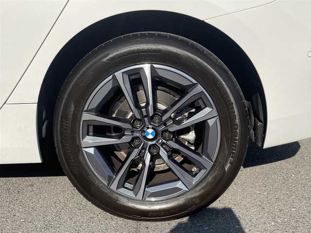 ＢＭＷ ＢＭＷ ２１８ｉ アクティブツアラー Mスポーツ 大阪府 2022(令4)年 0.8万km アルピンホワイトⅢ ワンオーナー/純正HDDナビ/（Bluetooth/AppleCarPlay/AndroidAuto)/アクティブクルーズコントロール/全方位モニター/ブラインドスポットモニター/前後コーナーセンサー/衝突軽減システム/パーキングアシスト/電動リアゲート/ハーフレザーシート（黒）/ヘッドアップディスプレイ/前席パワーシート/運転席メモリーシート/前席シートヒーター/前後ドライブレコーダー/純正LEDヘッドライト/純正17インチAW/ETC/保証書/取扱説明書/スペアキー×１