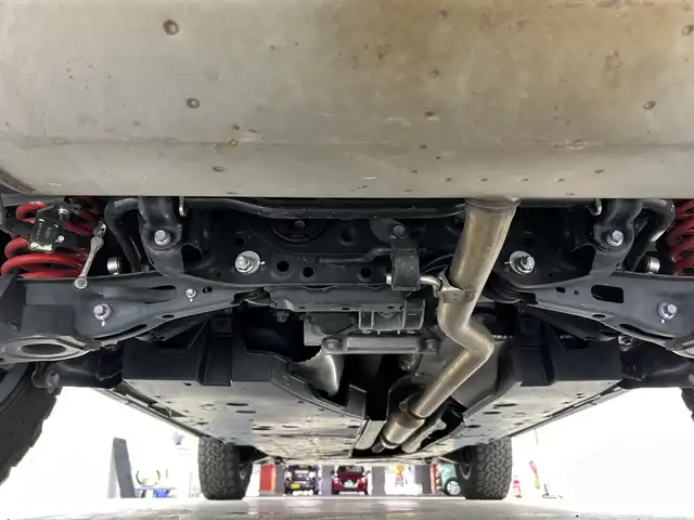 トヨタ ＲＡＶ４ アドベンチャー 愛知県 2020(令2)年 3.2万km アティチュードブラックマイカ 禁煙車/４WD/ワンオーナー/9インチナビ/（CD/DVD/Bluetooth/フルセグTV/SD)/バックカメラ/TRDフロントバンパーガーニッシュ/パノラマサンルーフ/トヨタセーフティセンス/・プリクラッシュセーフティ/・レーダークルーズコントロール/・レーンキープアシスト/・オートマチックハイビーム/・ロードサインアシスト/ドライブレコーダー/ETC/ブラック合皮スポーティシート/パワーシート/NITROpower製17インチアルミホイール/ホワイトレタータイヤ/ブラックルーフレール/ダウンヒルアシストコントロール/電子パーキングブレーキ/オートホールド/ラゲッジマット/オートリトラクダブルミラー/イルミスカッフプレート/ドアハンドルプロテクター/スマートキー/スペアキー有/プッシュスタート/LEDヘッドライト/フロントフォグランプ/リフトアップ