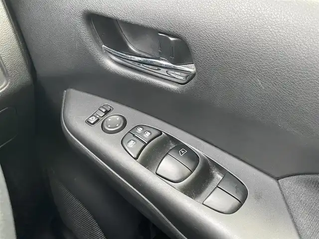 日産 セレナ ハイウェイスター 福島県 2017(平29)年 7.3万km ブリリアントホワイトパール 純正ナビゲーション/型番：MM316D-W/【DVD/SD/USB/BT/TV】/アラウンドビューモニター/ビルトインETC/クルーズコントロール/レーンキープアシスト/衝突被害軽減ブレーキ/両側電動スライドドア/ハンズフリーオートスライドドア/リアドアシェード/シートバックテーブル/LEDオートライト/社外フロアマット/社外ドアバイザー