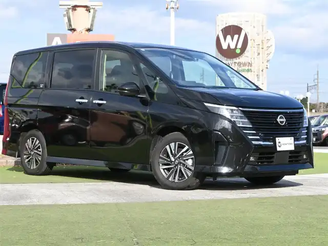 日産 セレナ e－パワー ハイウェイスター V 千葉県 2024(令6)年 1.2万km ダイヤモンドブラック エマージェンシーブレーキ/プロパイロット/インテリジェントクルーズコントロール/インテリジェントルームミラー/両側パワースライドドア/純正コネクティッドナビ/地デジTV/【Bluetooth接続】/アラウンドビューモニター/ドライブレコーダー/革巻きステアリング/ステアリングスイッチ/ETC/LEDヘッドライト/ウインカーミラー/コーナーセンサー/純正16インチアルミホイル/サイド/カーテンエアバッグ/インテリジェントキー