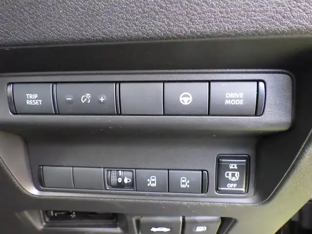 日産 セレナ e－パワー ハイウェイスター V 千葉県 2024(令6)年 1.2万km ダイヤモンドブラック エマージェンシーブレーキ/プロパイロット/インテリジェントクルーズコントロール/インテリジェントルームミラー/両側パワースライドドア/純正コネクティッドナビ/地デジTV/【Bluetooth接続】/アラウンドビューモニター/ドライブレコーダー/革巻きステアリング/ステアリングスイッチ/ETC/LEDヘッドライト/ウインカーミラー/コーナーセンサー/純正16インチアルミホイル/サイド/カーテンエアバッグ/インテリジェントキー