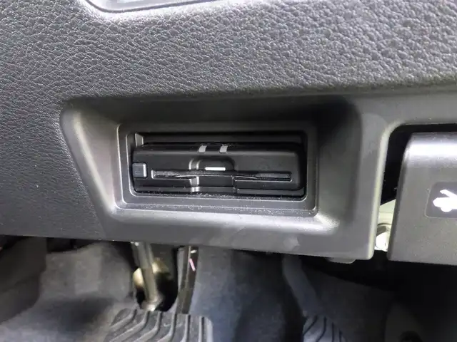 日産 セレナ e－パワー ハイウェイスター V 千葉県 2024(令6)年 1.2万km ダイヤモンドブラック エマージェンシーブレーキ/プロパイロット/インテリジェントクルーズコントロール/インテリジェントルームミラー/両側パワースライドドア/純正コネクティッドナビ/地デジTV/【Bluetooth接続】/アラウンドビューモニター/ドライブレコーダー/革巻きステアリング/ステアリングスイッチ/ETC/LEDヘッドライト/ウインカーミラー/コーナーセンサー/純正16インチアルミホイル/サイド/カーテンエアバッグ/インテリジェントキー