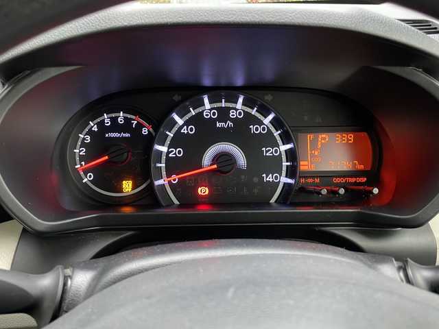 スバル ステラ G 山口県 2016(平28)年 7.2万km ブラックマイカメタリック 社外メモリナビ【GCX515】/・ワンセグテレビ/・Bluetooth/・CD／DVD/・AM/FM/・USB／iPod/ETC/バックカメラ/プッシュスタート/スマートキー/オートライト/オートエアコン/電動格納ミラー/純正フロアマット/スマートアシストIII/・衝突回避支援ブレーキ機能/・衝突警報機能/・車線逸脱警報機能/・AT誤発進抑制制御機能/・先行車発進お知らせ機能/安全装備 	 	 /・デュアルSRSエアバッグ	 	 	 /・ABS（EBD付）	 	 	 /・VDC	 	 	 /・エマージェンシーストップシグナル