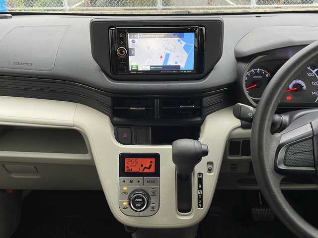 スバル ステラ G 山口県 2016(平28)年 7.2万km ブラックマイカメタリック 社外メモリナビ【GCX515】/・ワンセグテレビ/・Bluetooth/・CD／DVD/・AM/FM/・USB／iPod/ETC/バックカメラ/プッシュスタート/スマートキー/オートライト/オートエアコン/電動格納ミラー/純正フロアマット/スマートアシストIII/・衝突回避支援ブレーキ機能/・衝突警報機能/・車線逸脱警報機能/・AT誤発進抑制制御機能/・先行車発進お知らせ機能/安全装備 	 	 /・デュアルSRSエアバッグ	 	 	 /・ABS（EBD付）	 	 	 /・VDC	 	 	 /・エマージェンシーストップシグナル