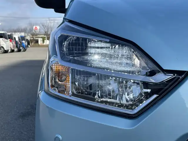 ダイハツ ミラ イース X リミテッド SAⅢ 新潟県 2022(令4)年 2.2万km スカイブルーメタリック 4WD/衝突被害軽減システム/HDDナビ/　　【CD　DVD　BT　MSV　USB】/バックカメラ/LEDオートライト/14インチアルミホイール/寒冷地仕様/アイドリングストップ/コーナーセンサー/電動格納ミラー/純正フロアマット/リモコンキー/スペアキー